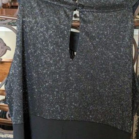 Stunning New Glittery Black Evening Dress - Picture 4 of 10